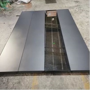 Puerta de Garaje Automática de Acero con Panel de Control Remoto - Product Image 3