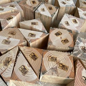 Triangular <b>Wooden</b> <b>Wedges</b> 9x9x15mm Pine For Export Container Cargo Reinforcement Easy To Fix - Product Image 2