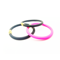 Échantillon gratuit, meilleurs cadeaux promotionnels, bracelet en silicone fait main de style art populaire, couleur personnalisée, application de Noël, nouveau design