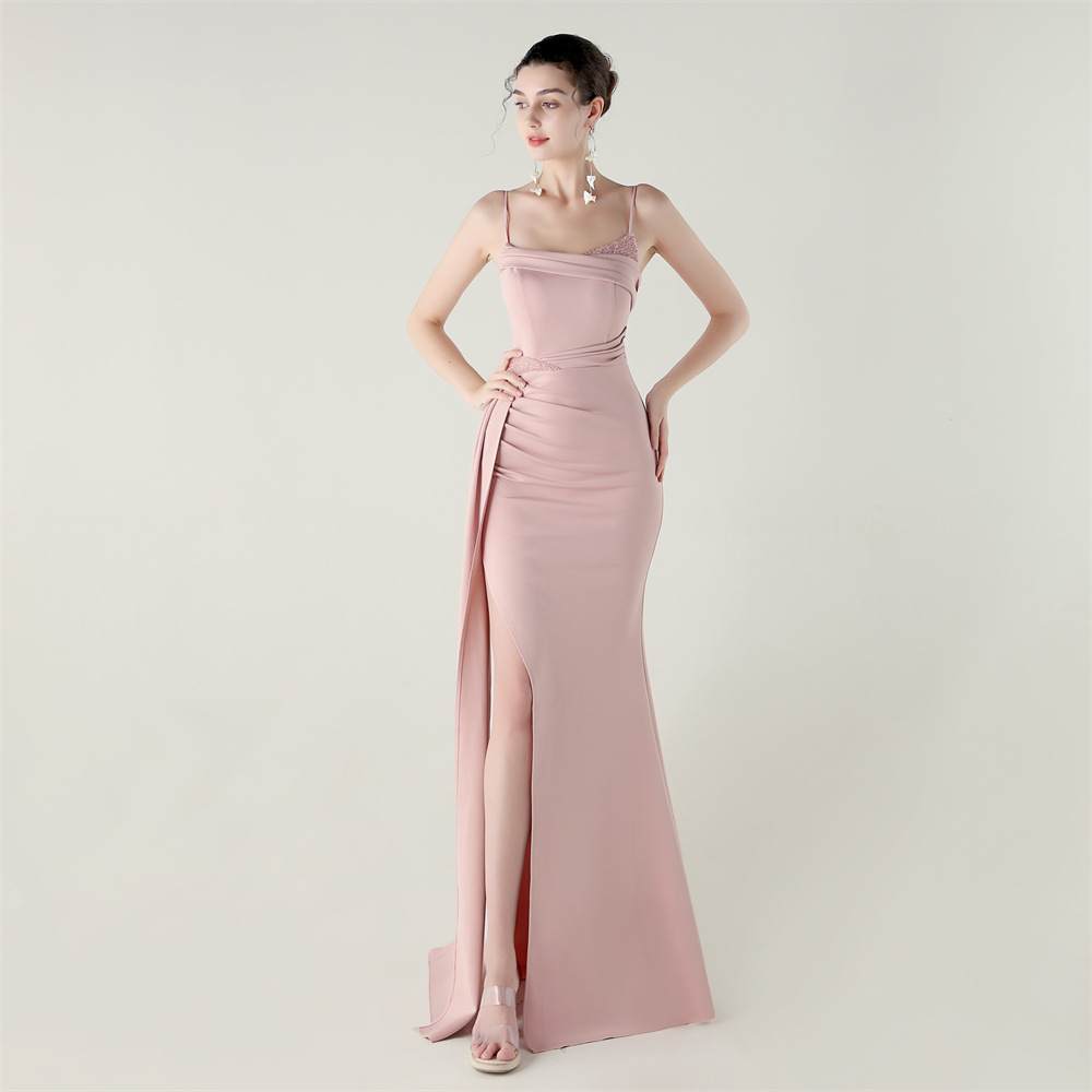 Vestidos máximos de satén estilo A-line con cuello halter y bolsillos Pavo real