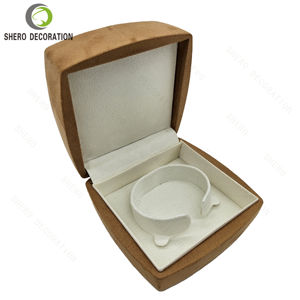 Fabricación de Cajas Magnéticas de Terciopelo de Lujo Reciclables con Logotipo Personalizado para Empaque de Joyería, Pulseras, Collares y Anillos - Product Image 3