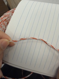 Alambre de Polietileno de Alta Calidad de 3 mm para Cercas Eléctricas Agrícolas, Tratado Térmicamente, con Recubrimiento de Superficie, Resistente a los Rayos UV, Impermeable, Moderno, Personalizado T&H - Product Image 5