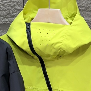 Blouson Bomber Homme Hiver Printemps Automne Nouvelle Tendance Marque Extérieur Coupe-Vent Imperméable Toile Écologique Fine pour l'Alpinisme - Product Image 3