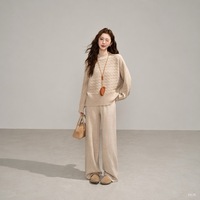 Nouvel ensemble de survêtement deux pièces en maille riche en coton 2026 pour femme – Haut ample à col rond et pantalon décontracté à revers – Tenue de loisirs et de maison