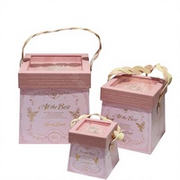 Boîte cadeau exquise pour bonbons, boîte cadeau haut de gamme pour biscuits, boîte cadeau portable pour chocolats avec poignée