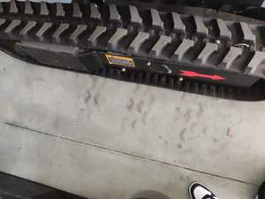 รถตักดิน City Elf 2.4 ตัน ดีไซน์เพรียวบาง ขับเคลื่อนในเมืองได้อย่างคล่องตัว ทำงานเงียบ ไม่รบกวน ช่วยในการปรับปรุงชุมชน - Product Image 6