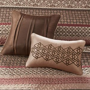 DB 5-Piece Jacquard Quilt Set Throw <b>Pillows</b> Red <b>King</b>/Cal <b>King</b> Floral Pattern Cotton for Home Hotel Hospital 3pcs Stitched Pieces - Product Image 3