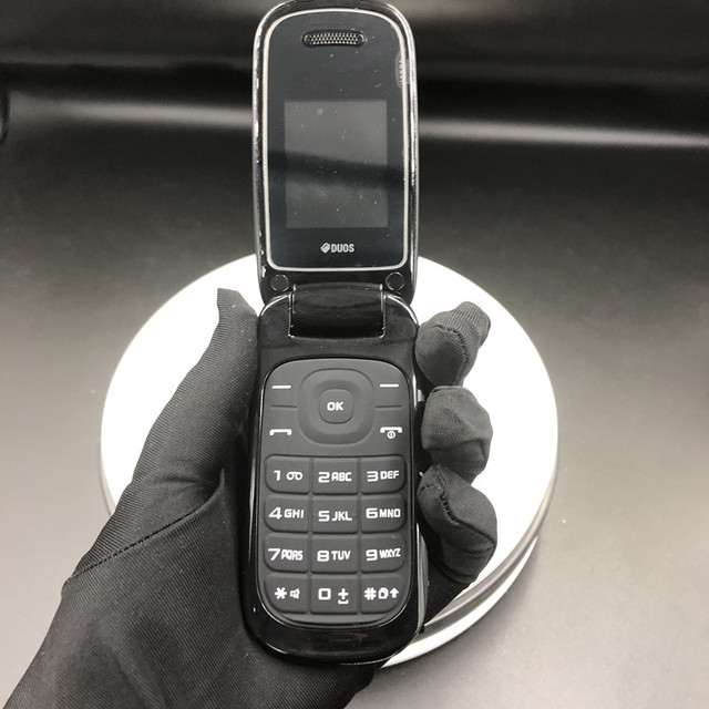 Hot Sale Wholesale Small Phone Original New Feature Phone Function Phone  E1272
