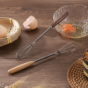 Batteur à oeufs manuel en acier inoxydable avec manche en bois massif, mini batteur à main pour crème et beurre, gadgets de <span class=keywords><strong>cuisine</strong></span> - Product Image 1