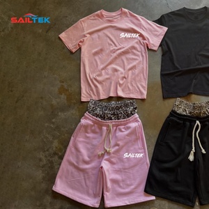 T-shirt décontracté en coton noir à manches courtes de haute qualité pour homme, personnalisable, et ensemble short double taille imprimé guépard pour l'été - Product Image 1