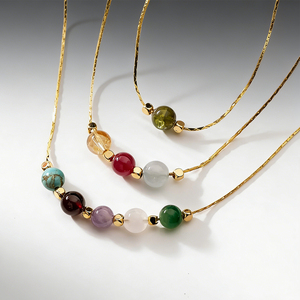 Collier en cristal naturel pour la guérison des 7 chakras, pendentif en pierre perlée plaqué or, chaîne minimaliste en or, pendentif en pierre perlée pour les chakras - Product Image 1