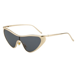 2025 nuevas gafas de sol de ojo de gato de alta calidad para mujer estilo europeo americano Hip-Hop UV400 <span class=keywords><strong>lentes</strong></span> gafas de sol de una pieza - Product Image 6