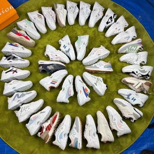 Chaussures décontractées en stock, vente en gros, prix bas, chaussures de mode, chaussures d'occasion diverses - Product Image 4