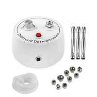 Utilisation à domicile professionnelle diamant Dermabrasion Machine faciale puissance Microdermabrasion vide dissolvant de points noirs traitement de l'acné