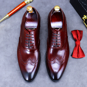 Nouvelles Chaussures de Luxe Personnalisables en Cuir pour Hommes, Style Britannique Brogue Sculpté, Modèle Commercial 2026 - Product Image 2