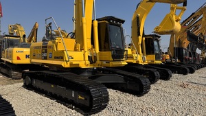 Excavadora Komatsu PC240 de 24 Toneladas, Máquina Usada Grande con Motor Original Certificado por la EPA, Incluye Motor, Caja de Cambios y Bomba de Engranajes - Product Image 2