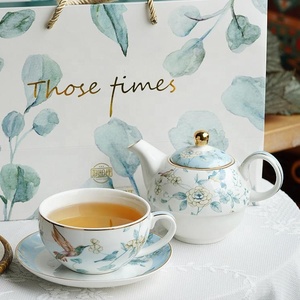 Juego de té de estilo británico Premium <span class=keywords><strong>elegante</strong></span> tetera de porcelana de cerámica de lujo taza platillo servicio de té de la tarde caja de regalo - Product Image 5