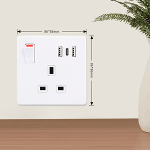 SP-9626 di LEISHEN BS prese con caricatore USB brevettato USB parete Out Let presa a muro con 3 Pin UK Standard - Product Image 3