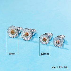 Orecchini a Perno con Margherite e Girasoli per Donne, Eleganti Orecchini Floreali alla Moda, Accessori Regalo per Uso Quotidiano - Product Image 5