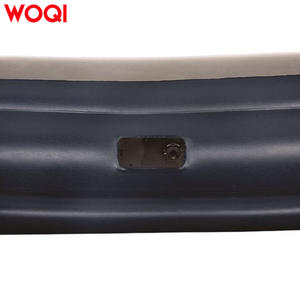 Colchón inflable Woqi 200x152x46 cm con bomba incorporada, PVC flocado negro, diseño moderno para camping y viajes - Product Image 1