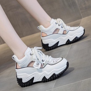 2025 nuove <span class=keywords><strong>scarpe</strong></span> <span class=keywords><strong>da</strong></span> donna estive all'ingrosso <span class=keywords><strong>scarpe</strong></span> <span class=keywords><strong>da</strong></span> <span class=keywords><strong>Tennis</strong></span> <span class=keywords><strong>da</strong></span> donna Casual a fondo piatto <span class=keywords><strong>con</strong></span> <span class=keywords><strong>tacco</strong></span> crescente - Product Image 1