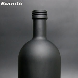 Recubrimiento en aerosol negro 500ml 700ml 750ml Botella de vodka de licor de vidrio con impresión personalizada Bouteille En Verre Avec Bouchon - Product Image 3