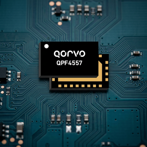 Módulo de Alta Potencia Qorvo QPF4557TR13 RF Front End de 5 GHz Wi-Fi 7 con Ganancia de 14.5/33 dB - Product Image 2
