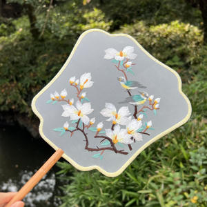 Fatingna Elegant Ancient Tuan Fan pour la danse classique <span class=keywords><strong>Bambou</strong></span> magnifiquement brodé avec impression sculptée Portable double face - Product Image 5