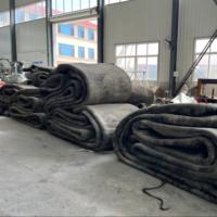 Airbag en caoutchouc marin à chambre d'air segmentée pour une dégonflée progressive et sécurisée