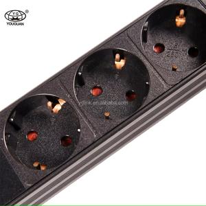 Salle informatique dédiée PDU 7 voies prises Schuko allemandes V/A mètre 16A 250V entièrement en laiton certifié CE équipement de Distribution d'énergie - Product Image 4