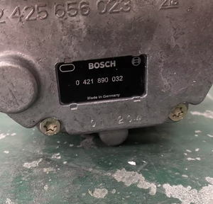 Pompe d'injection de carburant 3093637 0402996316 PES6P130A720/3RS8529 est applicable au moteur Cummins 0421890032 QST30 - Product Image 4