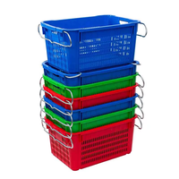 Caisse de transport en plastique à mailles, panier en plastique à poignées métalliques, panier pour la distribution d'aliments frais, caisse en plastique empilable avec poignée