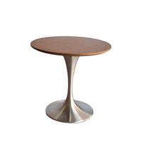 Ensemble table et chaises de café rondes de style nordique, fauteuil rembourré avec pieds en bois pour café et salon, style minimaliste