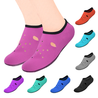 Personnalisé séchage rapide pieds nus semelle en caoutchouc anti-dérapant hommes femmes enfants en plein air néoprène aqua chaussette de plage chaussure d'eau