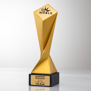 ถ้วยรางวัลเรซินออกแบบสร้างสรรค์ถ้วยรางวัลเรซินที่กำหนดเองสำหรับรางวัลความเป็นเลิศขององค์กรรางวัลกีฬาที่ระลึก - Product Image 2