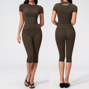 Set da Donna con T-Shirt a Collo Tondo e Maniche Corte e Leggings a Vita Alta, Completo Sportivo Elasticizzato in 2 Pezzi per <span class=keywords><strong>Palestra</strong></span> - Product Image 1