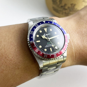 Huayra GMT kim đỏ nh34 Đồng hồ nam bằng thép không gỉ 39mm tự cuộn dây màu xanh/đỏ bezel ngày cơ 5BAR chống nước - Product Image 3