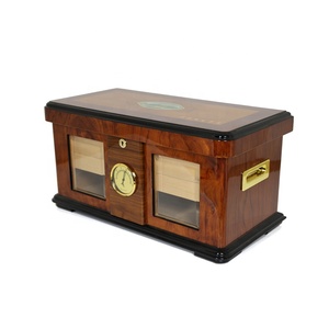 Luxury Custom High Glossy Solid Cedar Wooden Cigar Box Humidor Box with lock