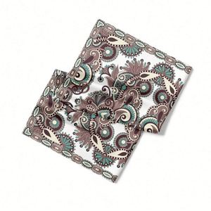 Écharpes personnalisées sur mesure avec livraison rapide pour commandes urgentes, impression d'écharpes personnalisées pour lancement de produits et collections saisonnières - Product Image 6