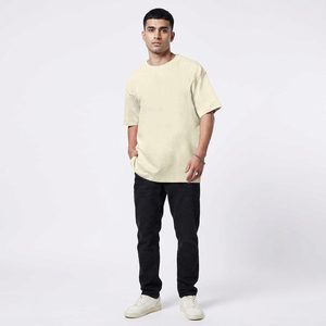 Camiseta Personalizada de Cuello Redondo y Corte Holgado para Hombre, Tela No Tejida de Alta Calidad, Transpirable, Manga Corta, Ropa Casual, Servicio OEM, Bajo Costo - Product Image 1