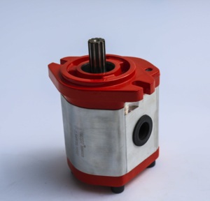 Pompe à engrenages hydraulique rouge pour grue montée sur camion, pompe à huile hydraulique du fabricant, en promotion - Product Image 2