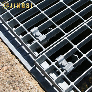 <span class=keywords><strong>Grille</strong></span> en acier galvanisé à chaud pour passerelle, <span class=keywords><strong>grille</strong></span> en acier non traité, <span class=keywords><strong>grille</strong></span> de gouttière, <span class=keywords><strong>grille</strong></span> de construction, directement de l'usine - Product Image 5