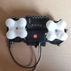 Mécanisme de massage rechargeable à quatre dents et transmission en deux étapes pour pétrissage des épaules et du cou avec chargement USB - Product Image 2