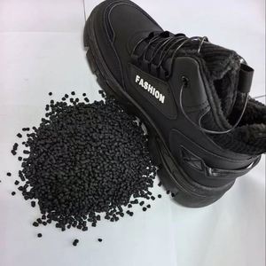 Fabricante de Joyas, Partículas Flexibles de PVC Espumado para Moldeo de Suelas de Calzado Deportivo - Product Image 1