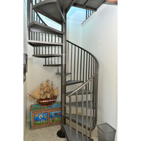 Escalier en colimaçon moderne en bois de chêne, escalier en colimaçon courbé pour extérieur, prix