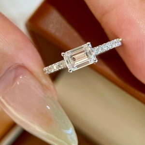 Aazuo – bague de fiançailles en or blanc massif 18 carats pour femmes, diamants cultivés en laboratoire, coupe émeraude, cadeau charmant pour fête de mariage, bijoux réels - Product Image 3