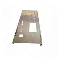 Panneau d'extrusion en aluminium 6063 sur mesure OEM, surface anodisée pour amplificateur audio automobile et équipement de contrôle d'accès haut de gamme