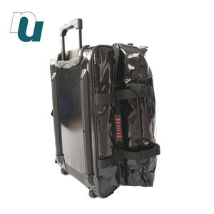 Sac de voyage multifonctionnel avec roulettes en bâche imperméable pour le transport d'objets sensibles à l'humidité - Product Image 4