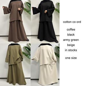Set Coordinato in Maglia da <span class=keywords><strong>Donna</strong></span> Gonna Musulmana in Cotone Invernale 2 Pezzi <span class=keywords><strong>Abaya</strong></span> con Bottone Modesto Arabo Islamico Nuovo Ingrosso Eid <span class=keywords><strong>Abaya</strong></span> Tinta Unita - Product Image 2