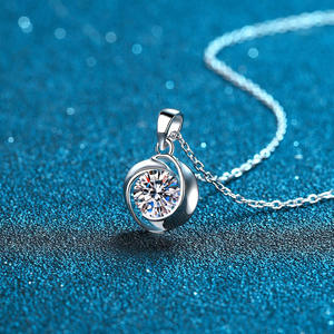 925 Plata coreana viento océano corazón trébol de la suerte Mosang colgante un quilate Mosang piedra Collar para mujeres casarse - Product Image 2